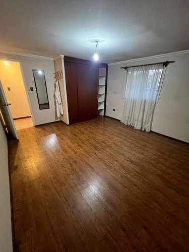 Casa 350m2, 3 Dorm, 2 Baños, 4 Estac - Imagen 7