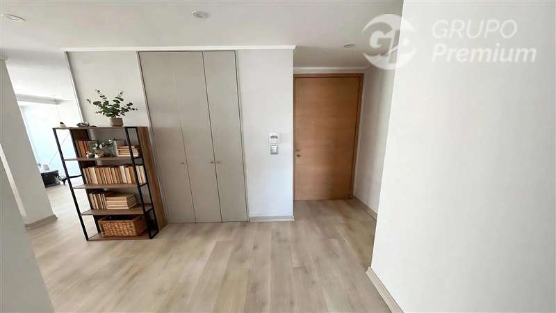 Amplio Departamento en venta de 2 dorm. 2 baños en Ñuñoa