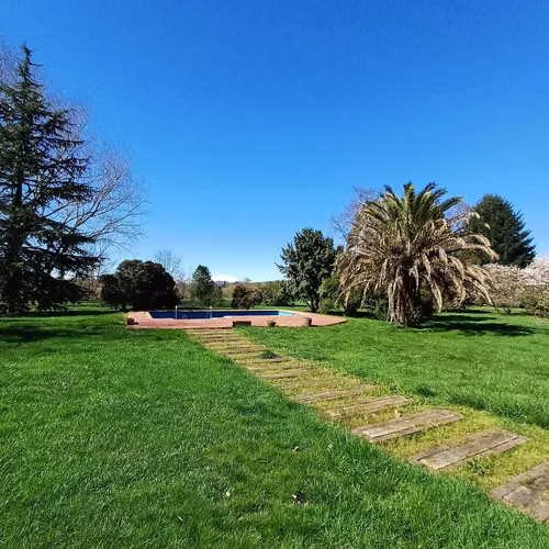 Casa Amplia con Vistas Impresionantes Volcán (185703)