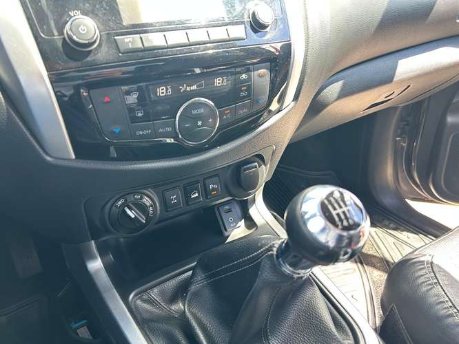 NISSAN NP300 2.3 LE DIESEL 4WD DOB.CAB. MT 2019 - Imagen 15