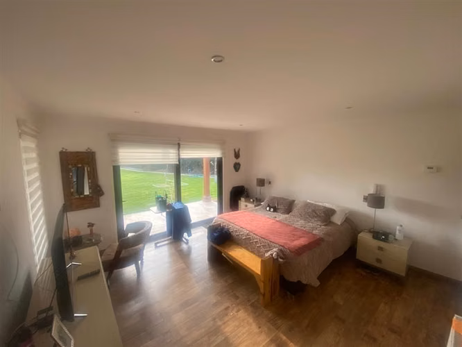 CASA AP117 Trebulco 5 dormitorios 5 baños más baño visitas, 615 m2 municipales en 7.237 de terreno Piscina, tuba y sauna