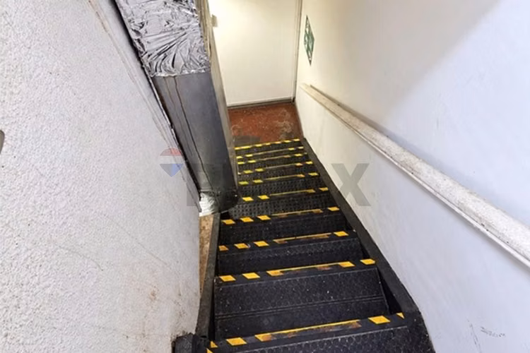 Venta derecho de llave: cafetería paseo bulnes - Imagen 13