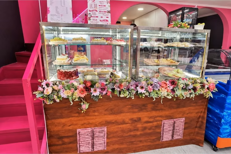 Venta derecho de llave: pastelería y cafetería - Imagen 3