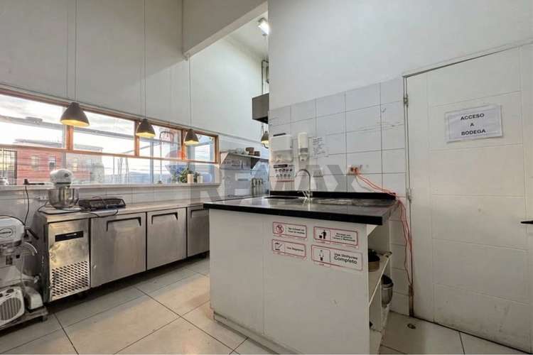 Oportunidad comercial en open montemar