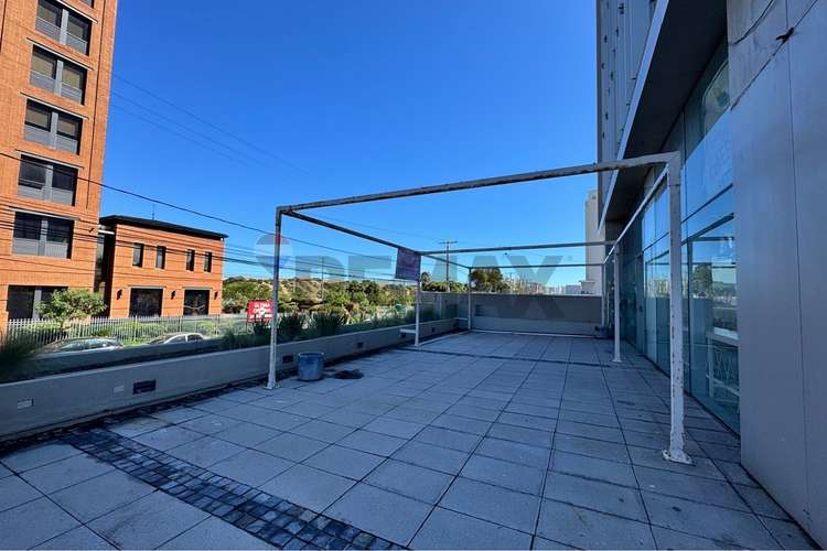Oportunidad comercial en open montemar