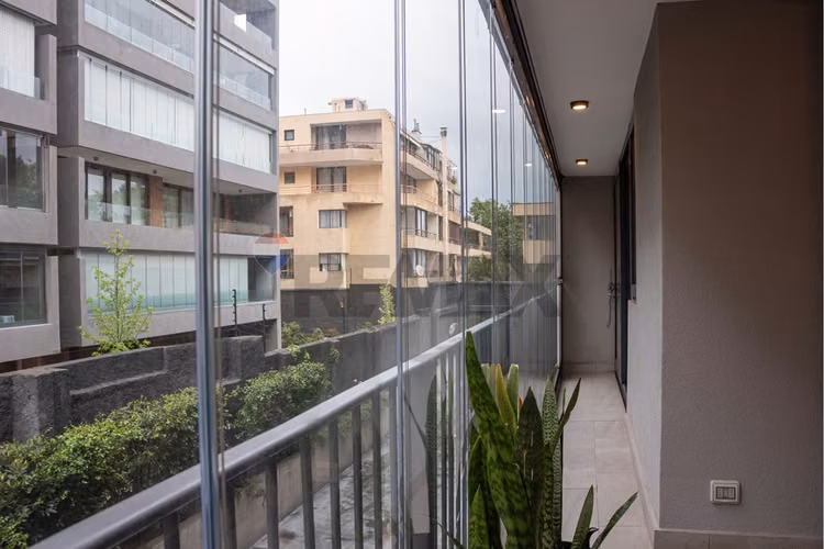 Tu hogar ideal te espera - moderno depto 2d + 2b - Imagen 4