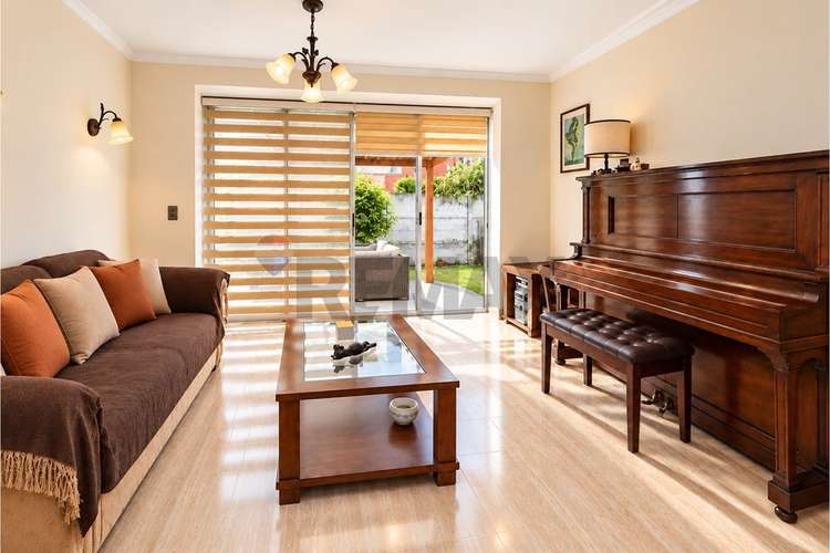 Tu hogar en huechuraba amplitud y jardín - Imagen 4