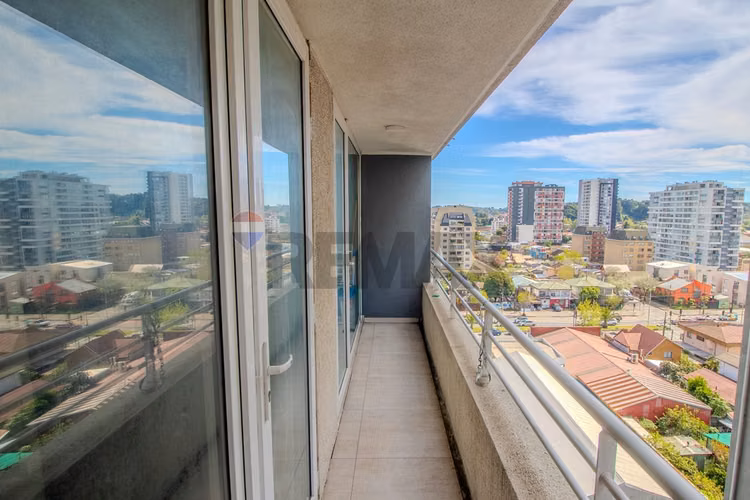 Arriendo departamento centrico