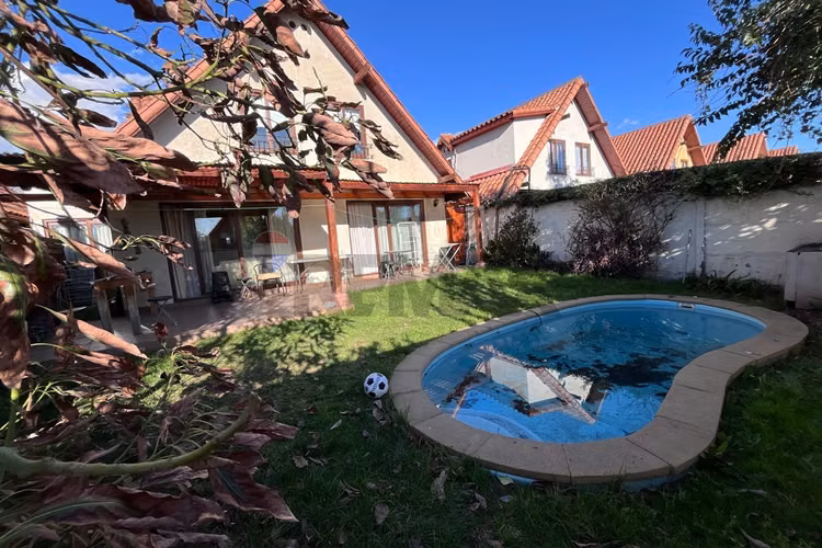 4d + 3b + piscina + condominio - Imagen 13