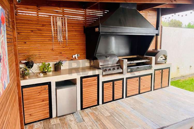 Casa en condominio de 4d+4b con moderno quincho - Imagen 14