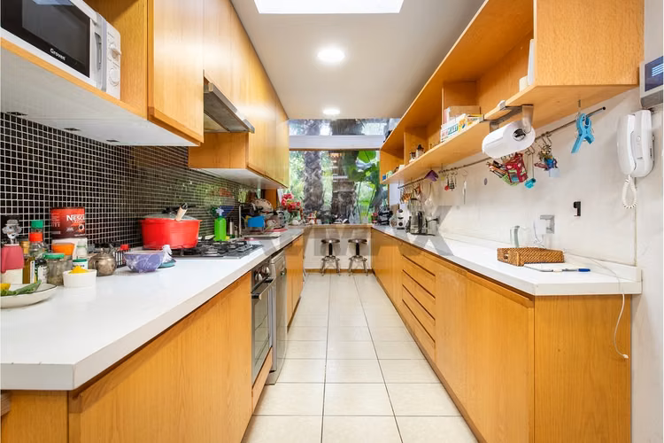Casa arriendo vitacura nueva costanera