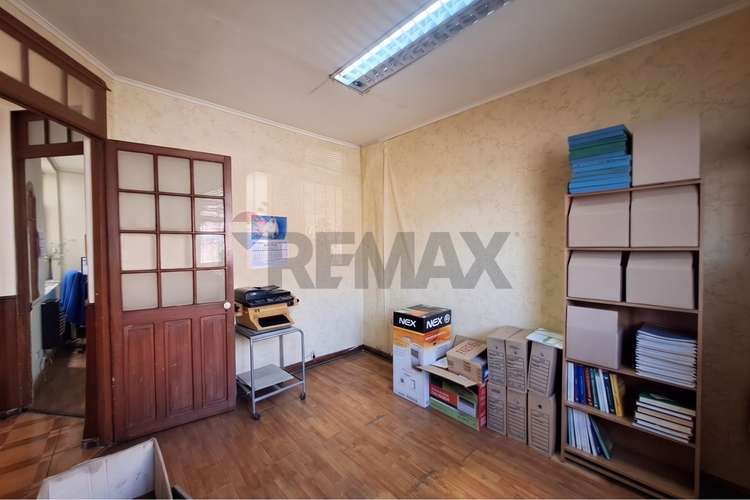Casa comercial para remodelar - Imagen 18