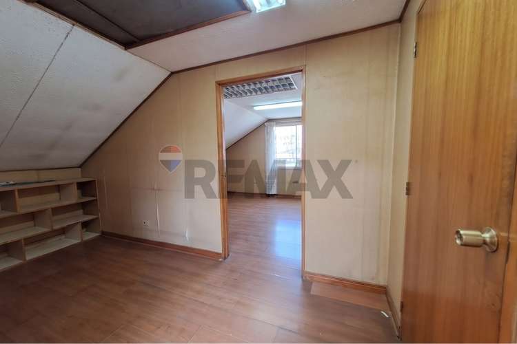 Casa comercial para remodelar - Imagen 29