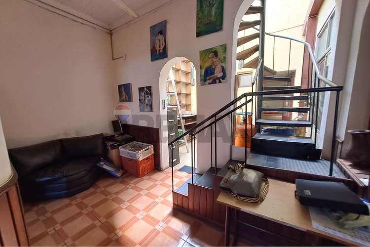 Casa comercial para remodelar - Imagen 10