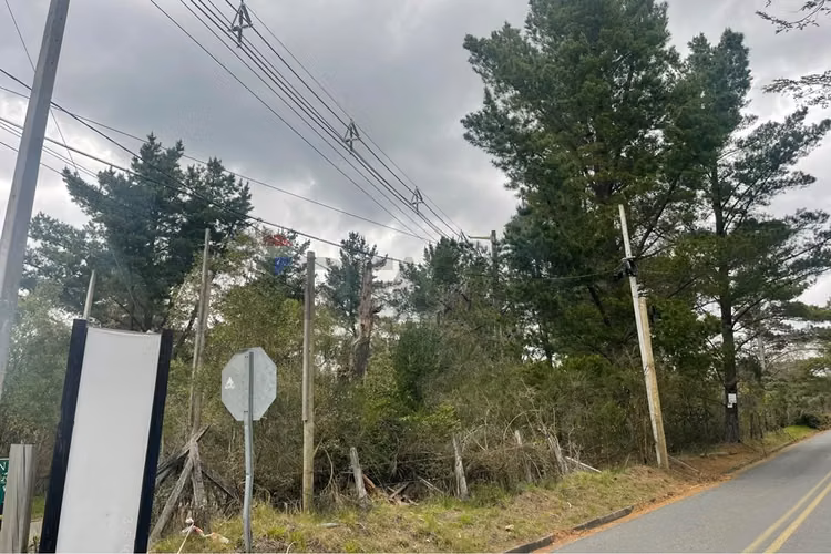 Terreno triangulo camino al volcán, pucón - Imagen 19