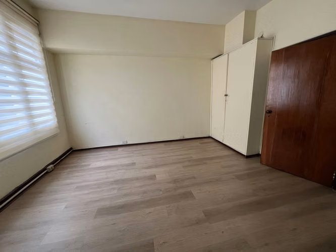 ARRIENDO OFICINA EXCELENTE UBICACION A PASOS DEL METRO
