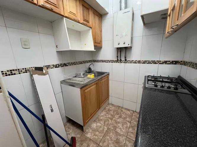 ARRIENDO OFICINA EXCELENTE UBICACION A PASOS DEL METRO