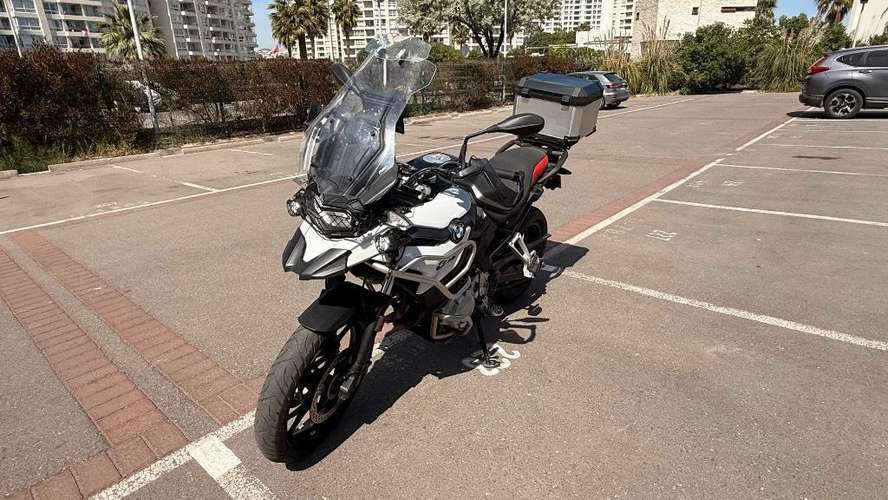 BMW F 750 GS 2019 | 13.000 KM | ÚNICO DUEÑO | EQUIPADA