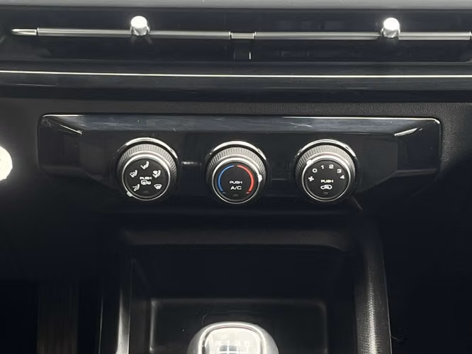 Chevrolet Sail 1.5 Ltz Mt 2024 - Imagen 20