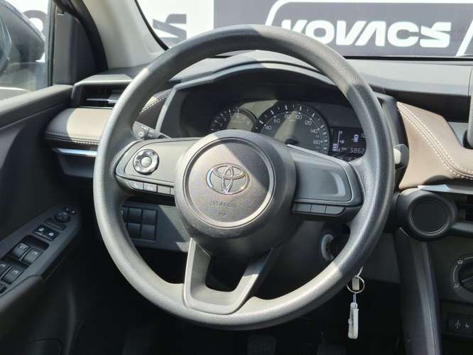 Toyota Yaris 1.5 I Sedan Mt 2024 - Imagen 11