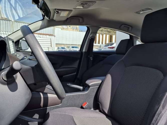 Toyota Yaris 1.5 I Sedan Mt 2024 - Imagen 14