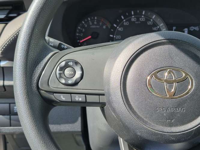 Toyota Yaris 1.5 I Sedan Mt 2024 - Imagen 16