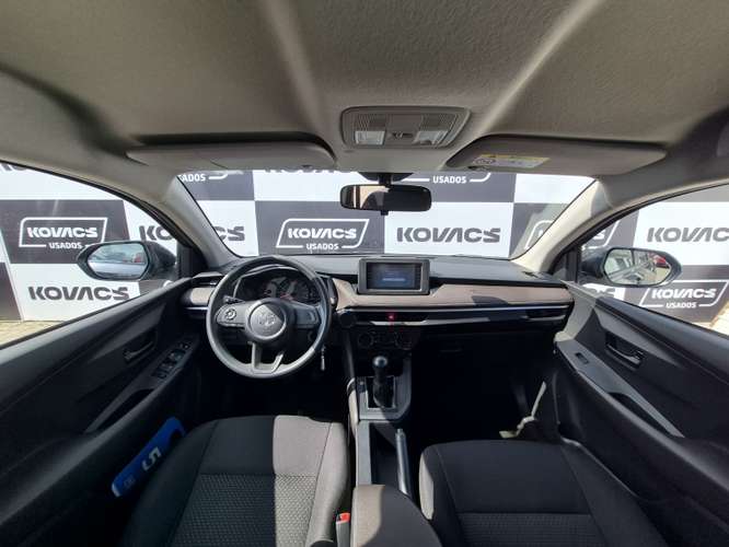 Toyota Yaris 1.5 I Sedan Mt 2024 - Imagen 10
