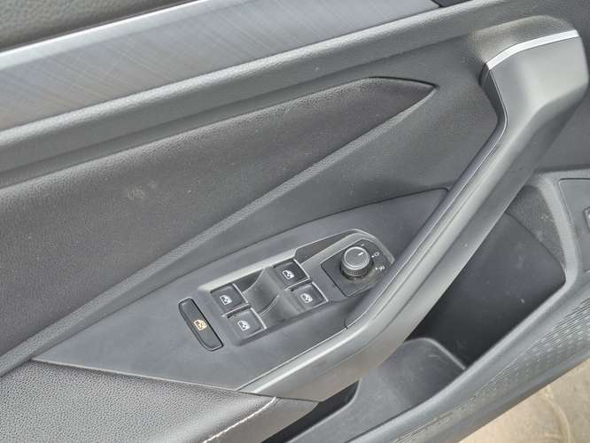 Volkswagen Jetta 1.4 Comfortline Sky At 2024 - Imagen 13