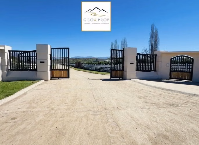 Parcela urbanizada 7800  m²  Condominio Doña Gabriela San Esteban