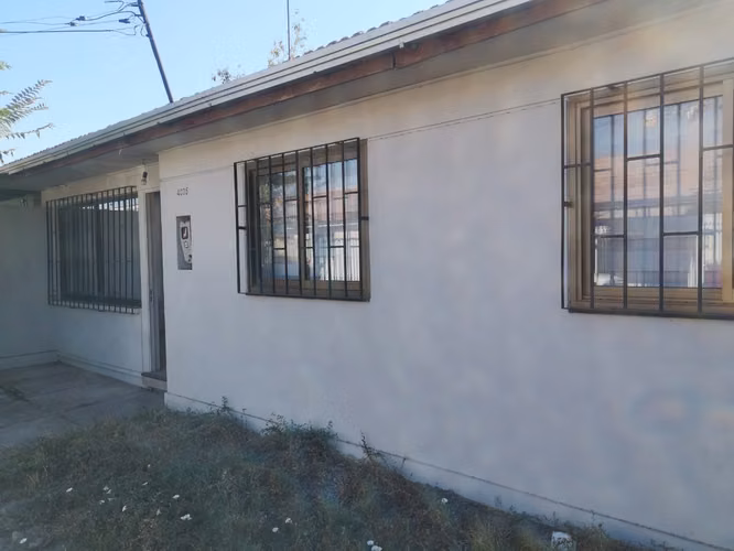 Casa Acogedora Buena ubicación