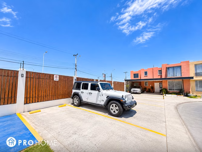 Arriendo Casa 3D3B Piscina - Sector Norte, Antofagasta - Imagen 8
