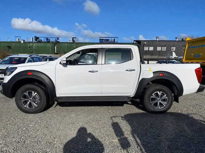DFSK D1 LUXURY 4X4 AT E6