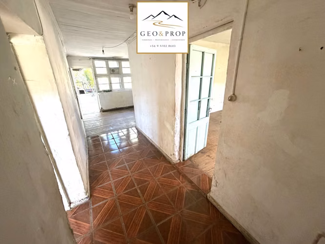Casa adobe Plaza Putaendo con terreno agricola 1119  m²