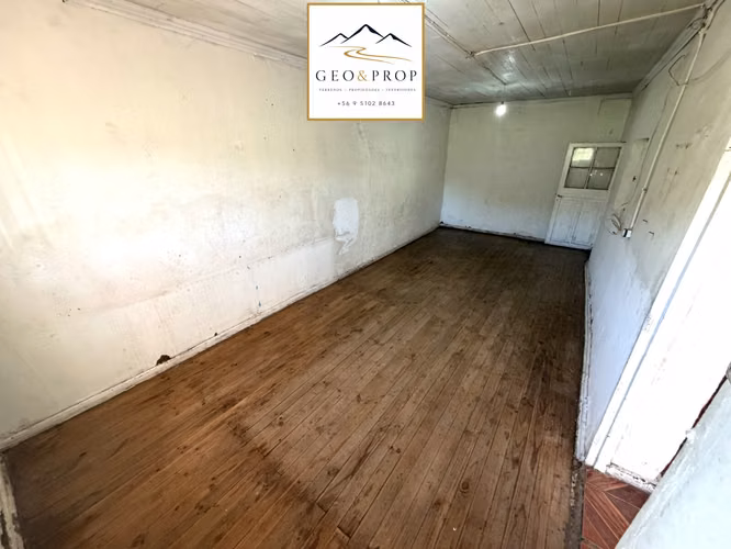 Casa adobe Plaza Putaendo con terreno agricola 1119  m²