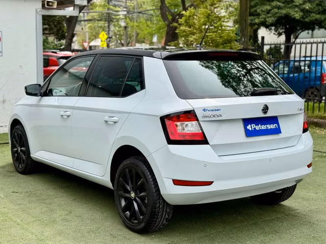 SKODA FABIA 1.0 AMBIENTE 4X2 HB MT 5P - 2021 | 4963 - Imagen 5