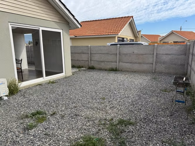 SE ARRIENDA CASA DE 1 PISO - Imagen 3