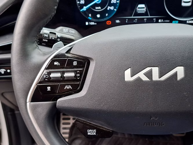KIA NIRO 2023 - Imagen 11