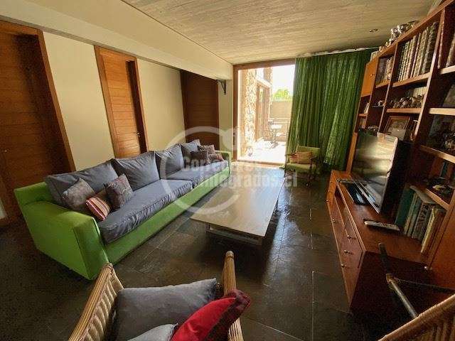 Casa en arriendo de 7 dormitorios en Las Condes condominio