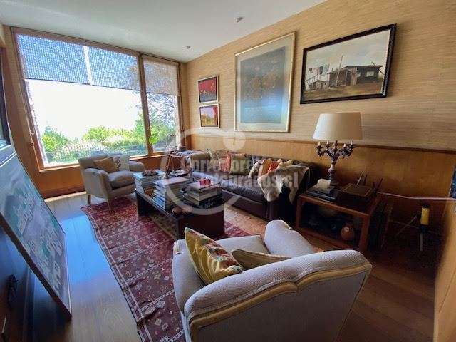 Casa en arriendo de 7 dormitorios en Las Condes condominio