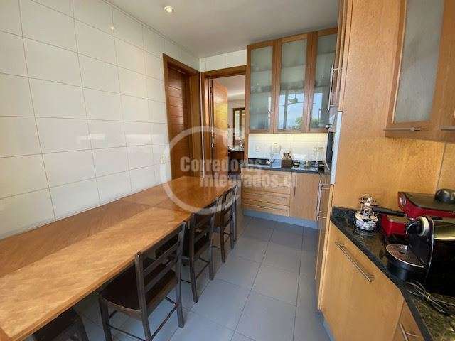Casa en arriendo de 7 dormitorios en Las Condes condominio