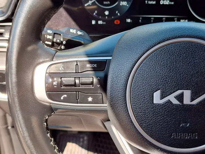 KIA SPORTAGE 2022 - Imagen 11