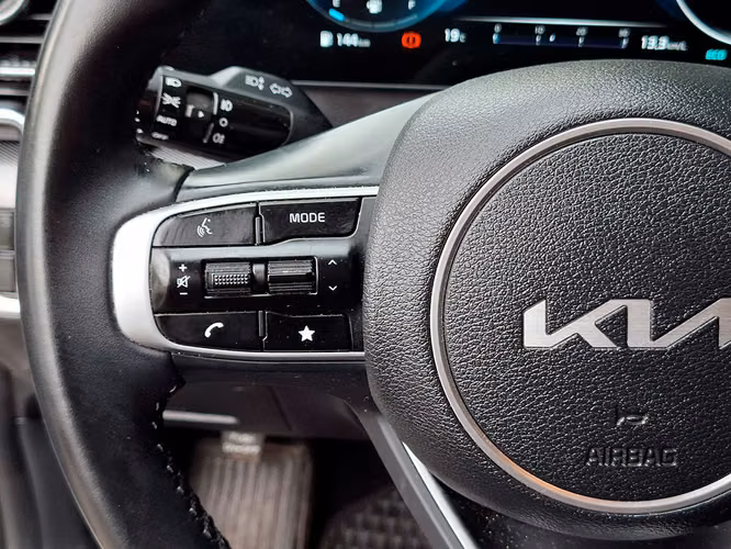 KIA SPORTAGE 2024 - Imagen 11