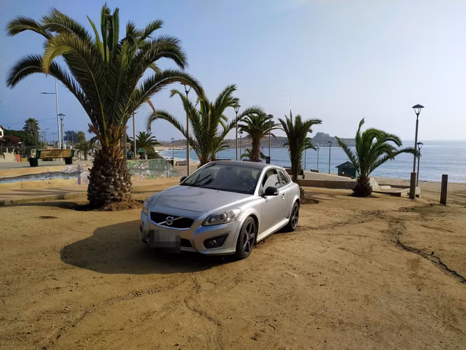 VOLVO C30 2.0 R-DESIGN 2012 - MANUAL