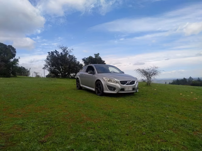 VOLVO C30 2.0 R-DESIGN 2012 - MANUAL