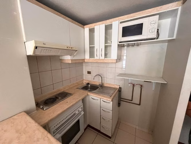 Arriendo Depto. 1D/1B Remodelado – Metro La Moneda – $330.000 - Imagen 4