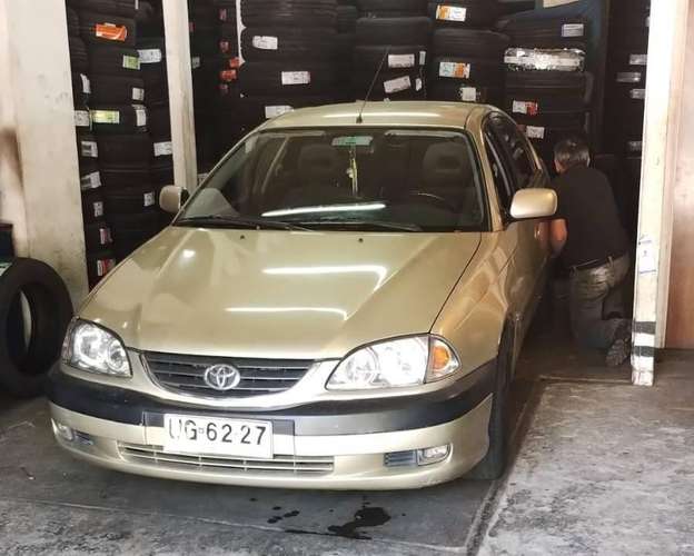 Toyota Corona Avensis T22