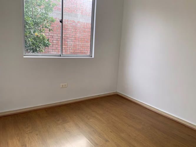 Vive en Villa El Patagual: casa de 3 dormitorios con suite y patio privado