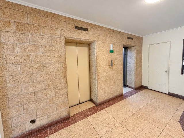 Amplitud excepcional: Depto. frente al Parque Bustamante - Imagen 25