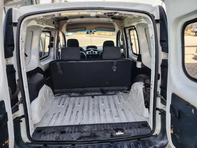 2011 Renault Kangoo 1.5 EXPRESSION DIESEL 4X2 MT 5P