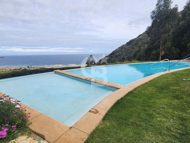 Santa Augusta Quintay | 4D con jardín y vista al mar